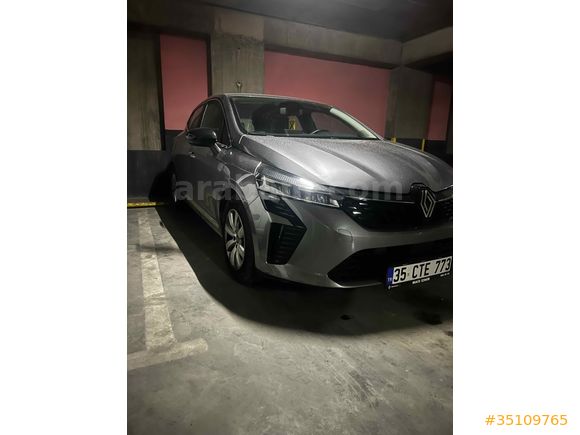 Sahibinden Renault Clio 1.0 TCe Equilibre 2023 Model 