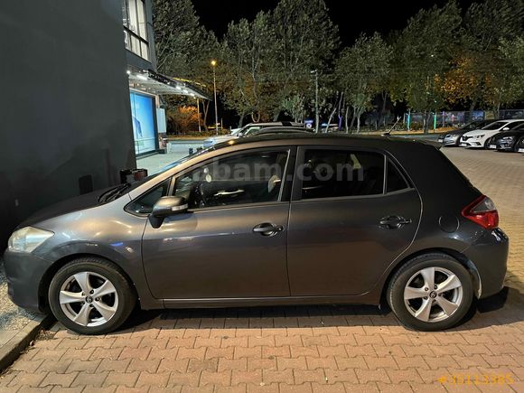 Sahibinden Toyota Auris 1.33 Comfort 2012 Model 
