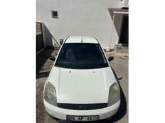 Sahibinden Ford Fiesta 1.4 Comfort 2005 Model Beyaz