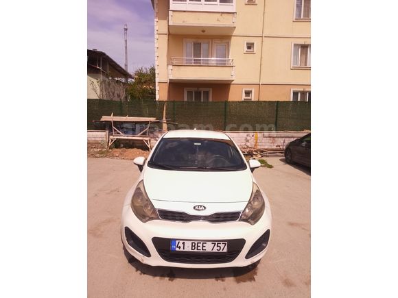 Sahibinden Kia Rio 1.25 CVVT Natty 2014 Model