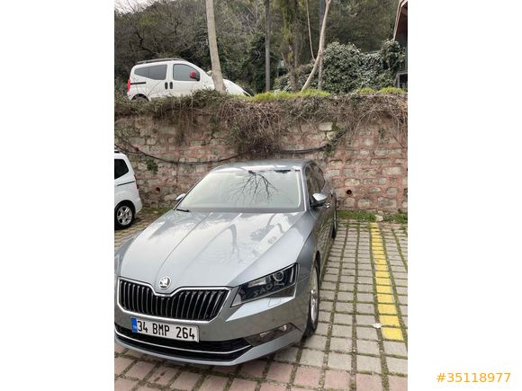 Sahibinden pırıl pırıl Skoda SuperB 1.6 TDI Style 2018 Model 