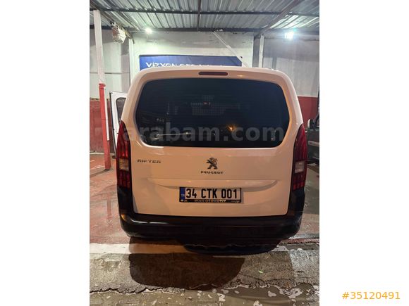 BU KM DE SIFIR AYARINDA
CAM TAVANLI