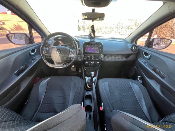 SAHİBİNDEN OTOMATİK 1.5 dCi Touch 2017 Model