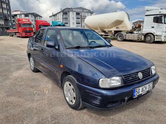Memurdan Volkswagen Polo 1.6 Classic 1999 Model