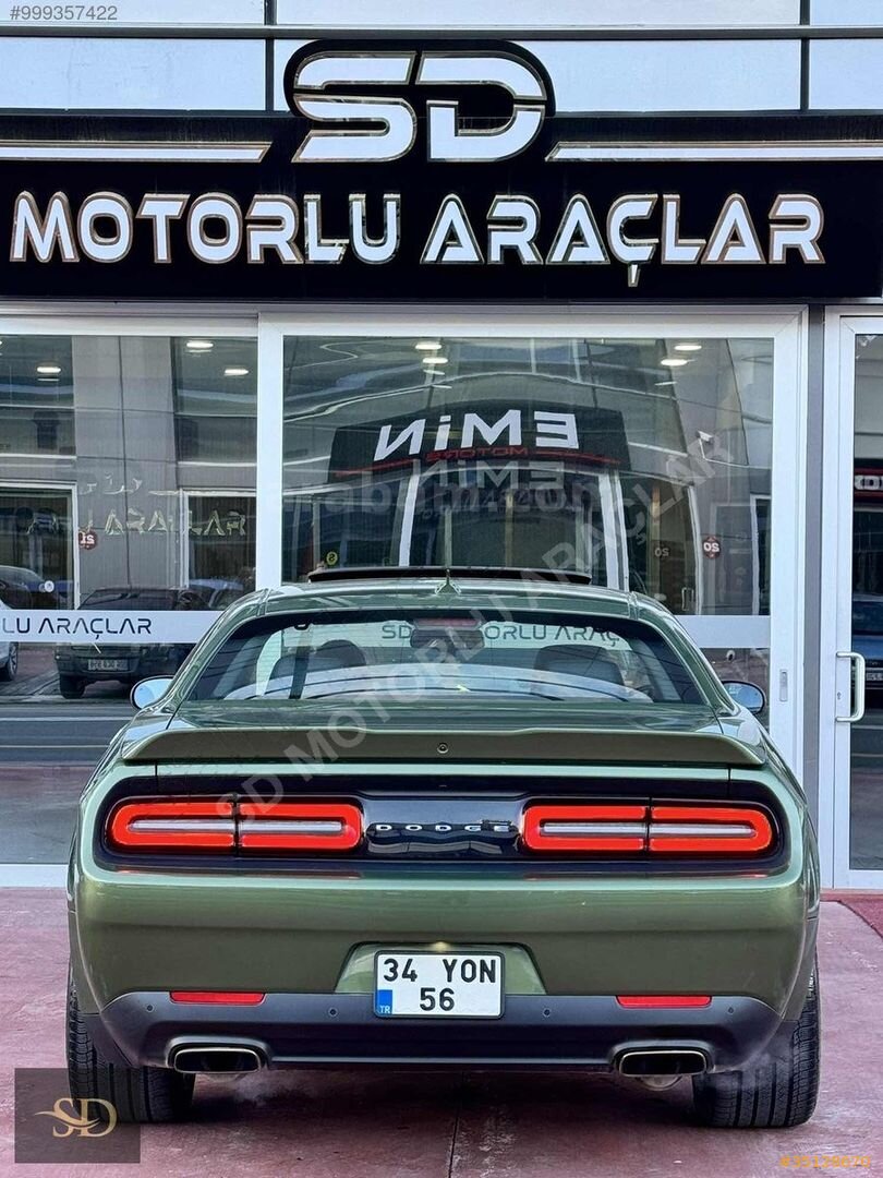 Galeriden Dodge Challenger SXT Plus 2020 Model Ankara 37.000 km Yeşil 6