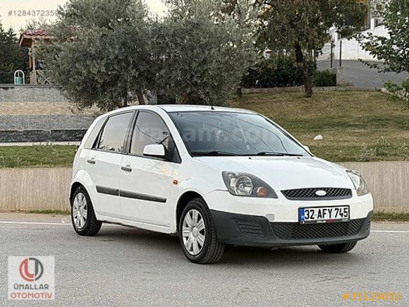 HATASIZ DEĞİŞENSİZ LOKAL BOYALI KEDİ GÖZ