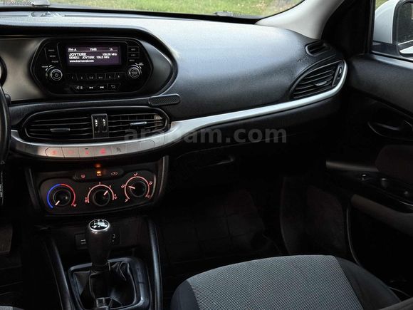 FIAT EGEA 1.3 MULTİJET2 2019 ORJİNAL EMSALSİZ TEMİZLİKTE