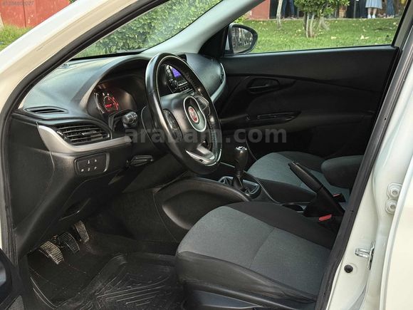 FIAT EGEA 1.3 MULTİJET2 2019 ORJİNAL EMSALSİZ TEMİZLİKTE
