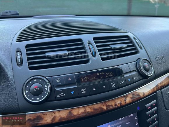 ''UNIVERSAL MOTORS'' 2003 MERCEDES-BENZ E 500 ELEGANCE AMG 306HP