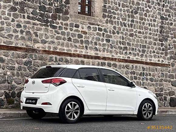 2018 MODEL HYUNDAİ i20 1.4 CRDI JUMP