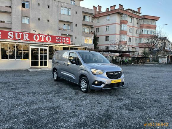 SUR OTO-2 2022 OPEL COMBO 1.5 ELEGANCE XL