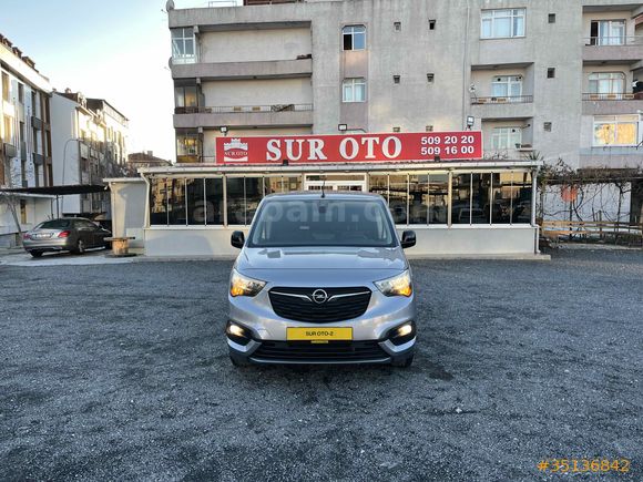 SUR OTO-2 2022 OPEL COMBO 1.5 ELEGANCE XL