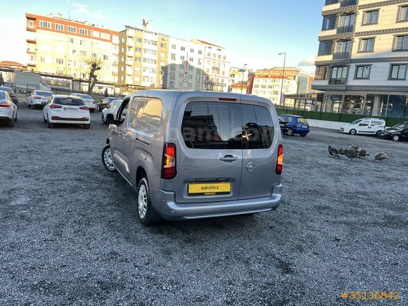 SUR OTO-2 2022 OPEL COMBO 1.5 ELEGANCE XL