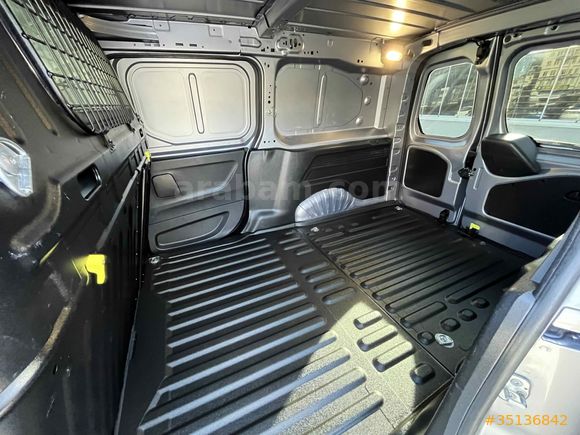SUR OTO-2 2022 OPEL COMBO 1.5 ELEGANCE XL