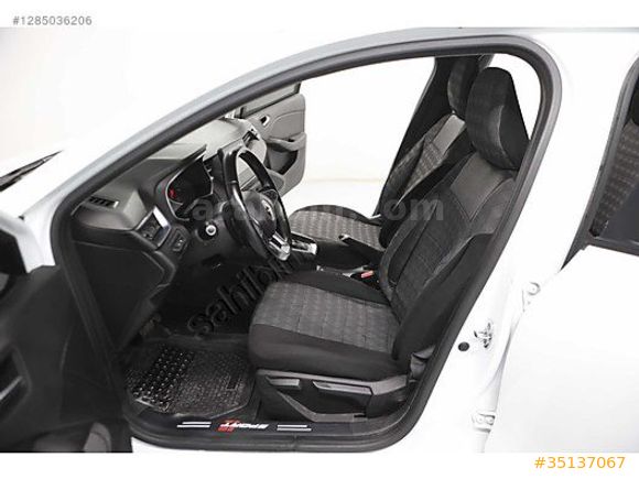 Auto TAŞAR'dan Renault Clio1.3 TCe Touch Otomatik( TAKAS ) olur