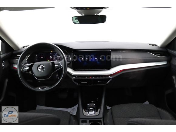 "CARPARTNER" 2024 MODEL OCTAVIA PREMIUM 1.5 E -TEC 150 HP