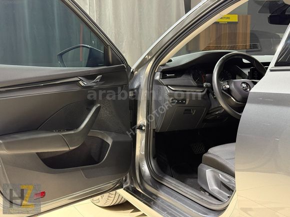 HZ MOTORS 2024 OCTAVİA E-TEC BOYASIZ SERVİS BAKIMLI GARANTİLİ