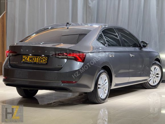 HZ MOTORS 2024 OCTAVİA E-TEC BOYASIZ SERVİS BAKIMLI GARANTİLİ