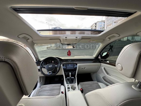 passat b8 dolu paket
TAKAS OLUR