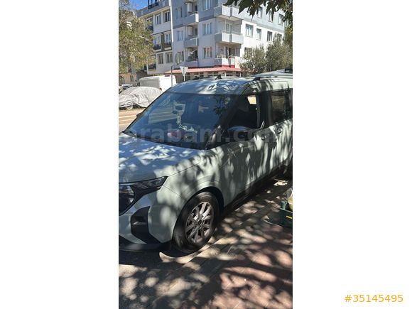 Sahibinden Ford Tourneo Courier 1.5 EcoBlue Titanium 2024 Model 