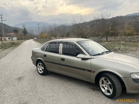 Sahibinden Opel Vectra 1.6 GL 1997 Model 
