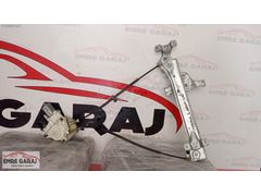 827306548R Renault Megane 3 Sağ Arka Cam Krikosu (09-14) (Çıkma)