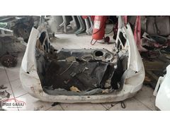 Peugeot 206 Sağ Sol Arka Çamurluk Kesme Arka (98-06)