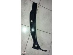 9630607577 Peugeot 206 Ön Cam Izgarası (Çıkma)