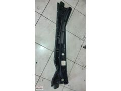 55708-02590 Toyota Corolla Ön Cam Izgarası (14-19) (Çıkma)