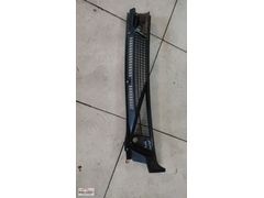2T14-A02217 Ford Connect Sol Ön Cam Izgarası (Çıkma)
