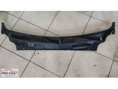 735279115 - 735279114 Fiat Doblo Ön Cam Izgarası (Çıkma)