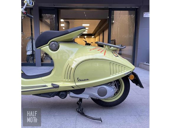 HALF MOTO BEŞİKTAŞ 2023 VESPA 946 "BUNNY" 10th Year %20 KDV