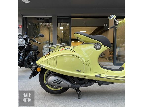 HALF MOTO BEŞİKTAŞ 2023 VESPA 946 "BUNNY" 10th Year %20 KDV