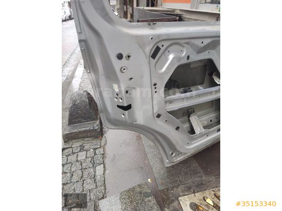 FORD COURİER SOL ARKA KAPI ÇIKMA ORJİNAL