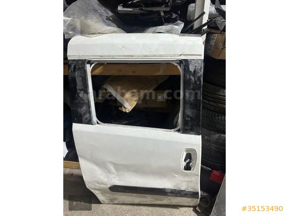FİAT DOBLO 3 SAĞ ARKA KAPI ÇIKMA ORJİNAL
