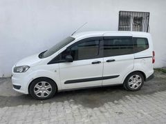 Sahibinden Ford Tourneo Courier 1.6 TDCi Journey Trend 2015 Model İstanbul