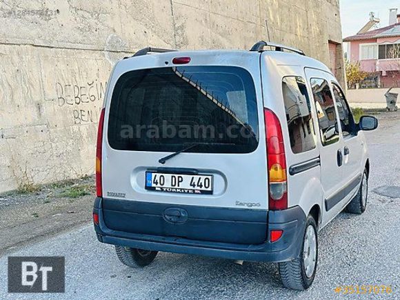 2010 MODEL RENAULT KANGOO 1.5 DİZEL İLK SAHİBİNDEN TEMİZ