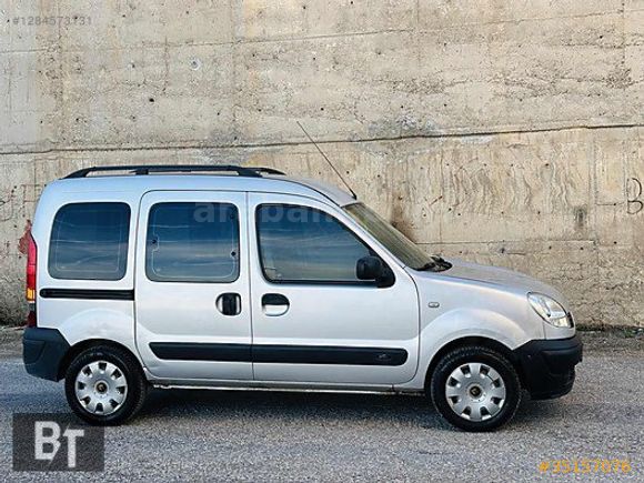 2010 MODEL RENAULT KANGOO 1.5 DİZEL İLK SAHİBİNDEN TEMİZ