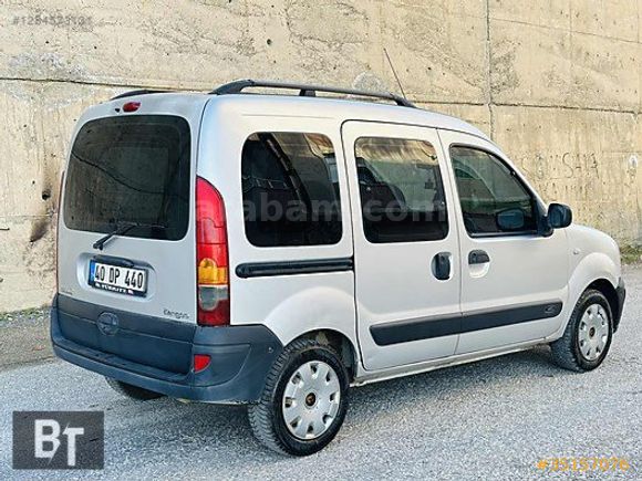 2010 MODEL RENAULT KANGOO 1.5 DİZEL İLK SAHİBİNDEN TEMİZ