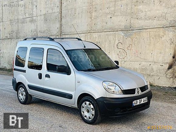 2010 MODEL RENAULT KANGOO 1.5 DİZEL İLK SAHİBİNDEN TEMİZ