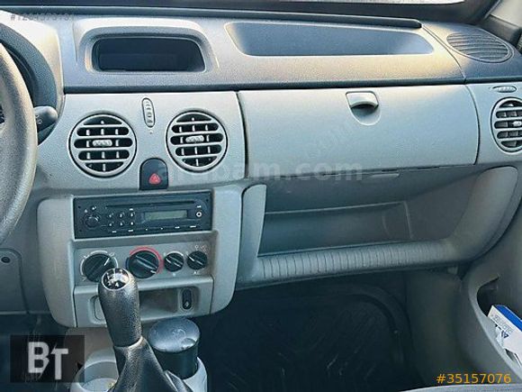 2010 MODEL RENAULT KANGOO 1.5 DİZEL İLK SAHİBİNDEN TEMİZ
