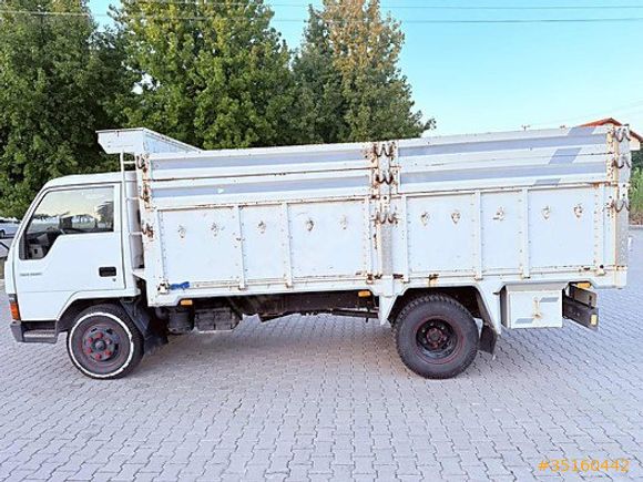 EMSALSİZ KM HATASIZ BOYASIZ AHŞAP KASALI MİTSUBİSHİ FE 449