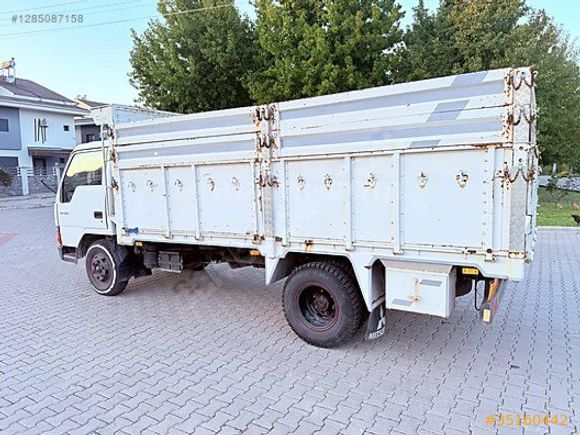 EMSALSİZ KM HATASIZ BOYASIZ AHŞAP KASALI MİTSUBİSHİ FE 449