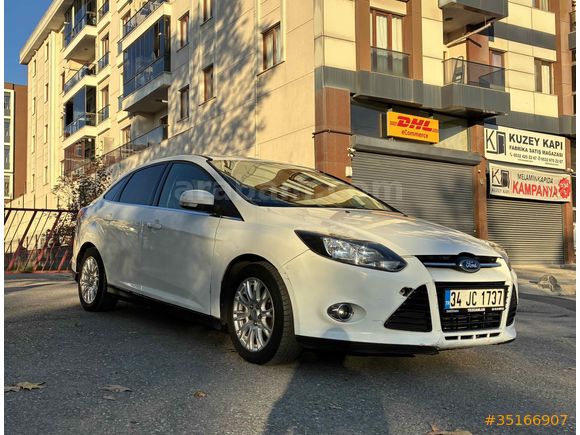 Sahibinden Ford Focus 1.6 Ti-VCT Titanium 2012 Model 