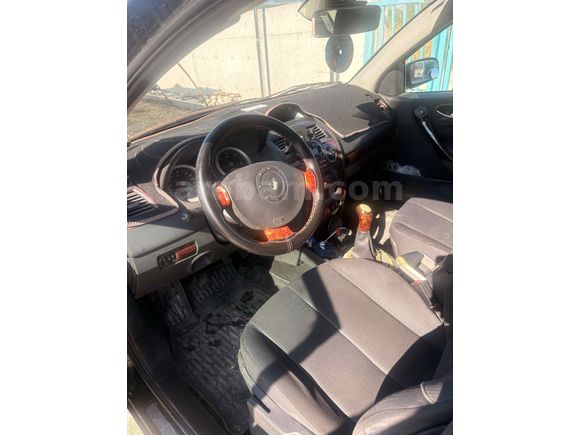 Sahibinden Renault Megane 1.5 dCi Dynamique 2005 Model 