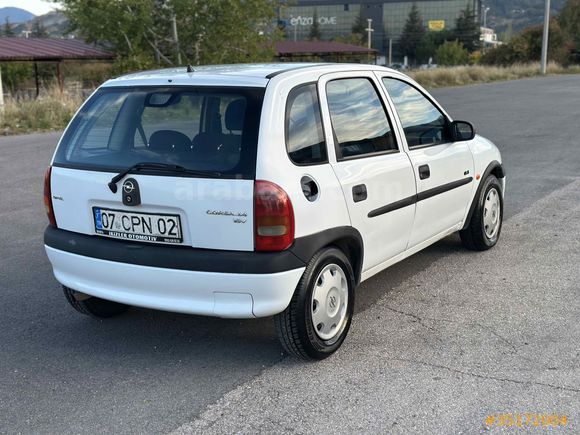 2000  MDL 1.4 16V ECOTEC KLİMALI CORSA