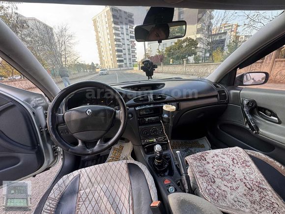 2004 LAGUNA 2 1.6 KREDİ KARTI GEÇERLİDİR