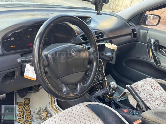 2004 LAGUNA 2 1.6 KREDİ KARTI GEÇERLİDİR
