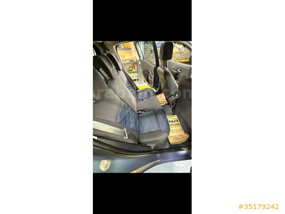 Sahibinden bakımlı Renault Clio 3 1.5 dci, 152000 KMde, 3 parca boyalı