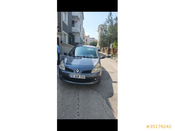Sahibinden bakımlı Renault Clio 3 1.5 dci, 152000 KMde, 3 parca boyalı